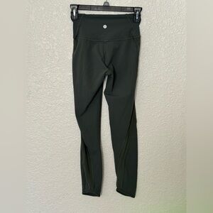 Size 2 - black Lululemon leggings W/ mesh - EUC